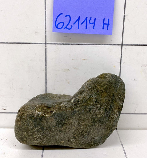 62114 H Hakkai Stone Flussstein