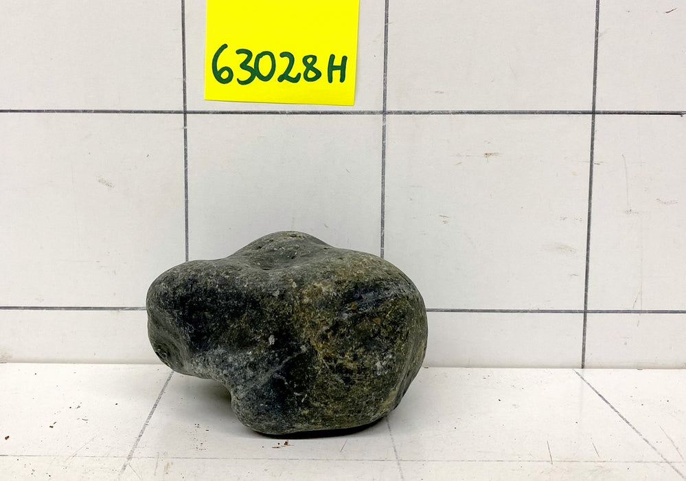 63028H Hakkai Stone Flussstein