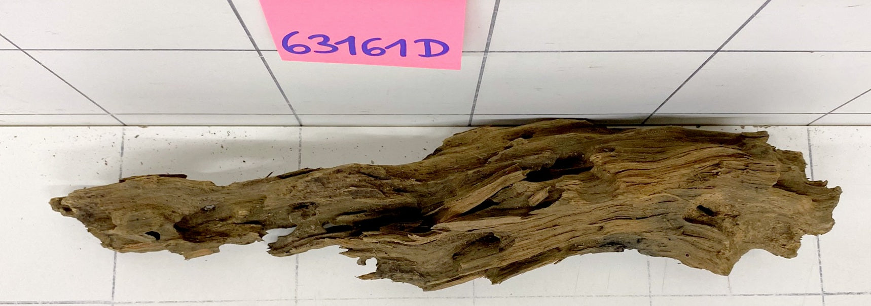 63161D - Drachenholz / Dragonwood