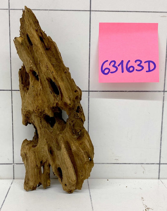 63163D - Drachenholz / Dragonwood