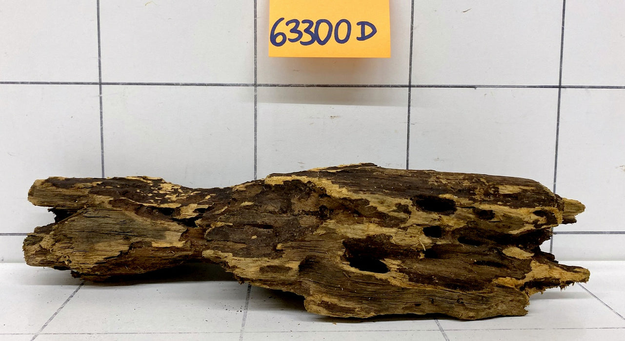 63300D - Drachenholz / Dragonwood
