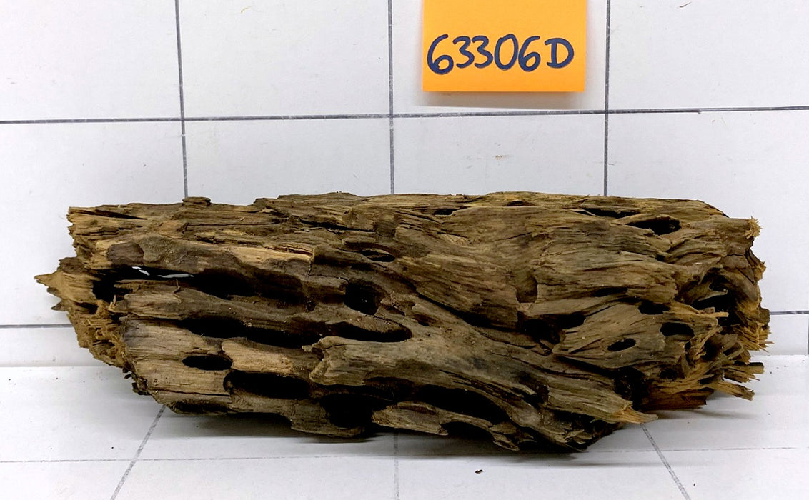 63306D - Drachenholz / Dragonwood