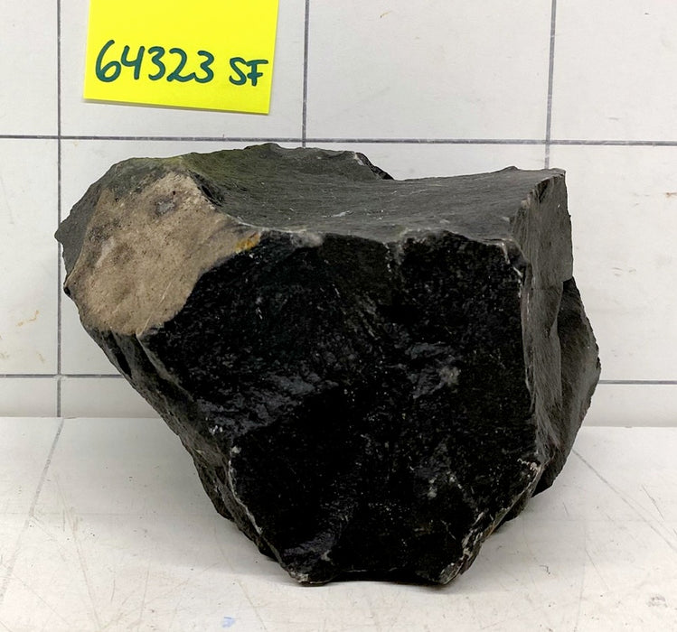 64323 SF - Schwarzer Felsen